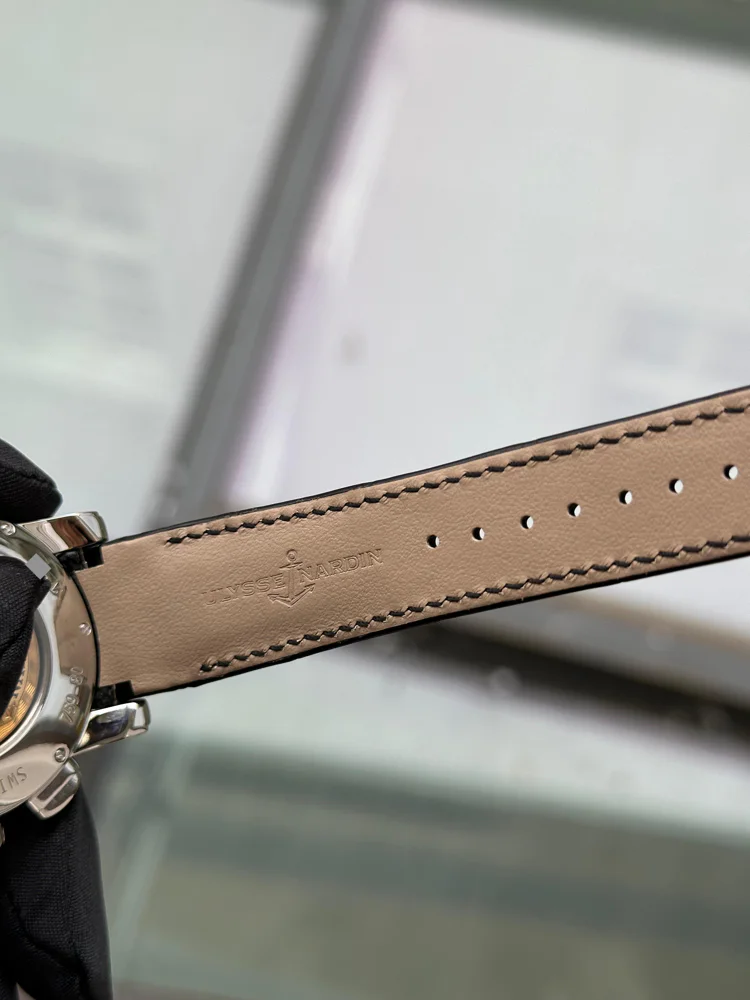 Ulysse Nardin Hourstriker Lapis Dial Platinum